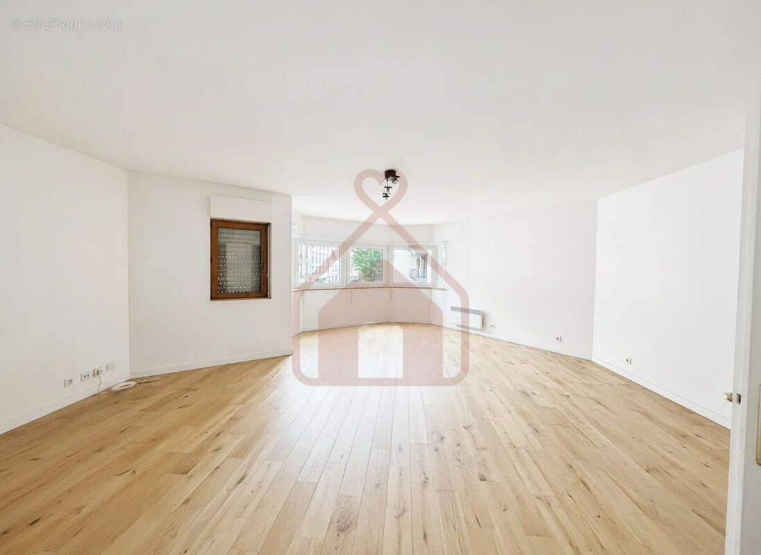 Appartement à LE KREMLIN-BICETRE