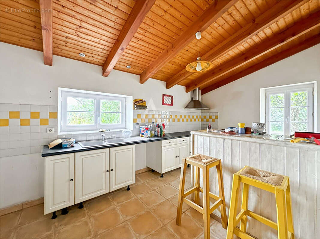 Maison à LE PERRIER