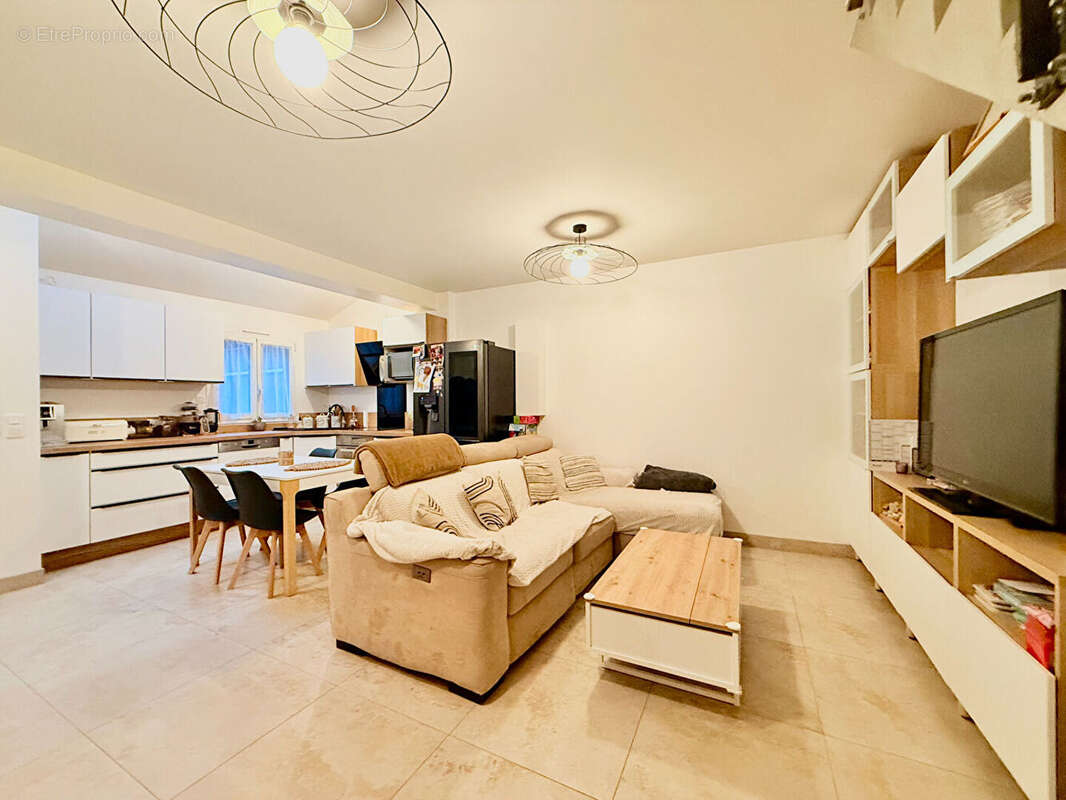 Maison à CHOISY-LE-ROI