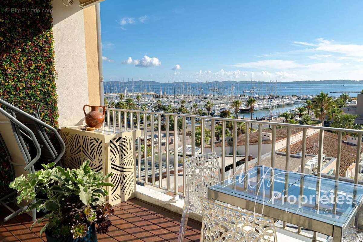 Appartement à HYERES