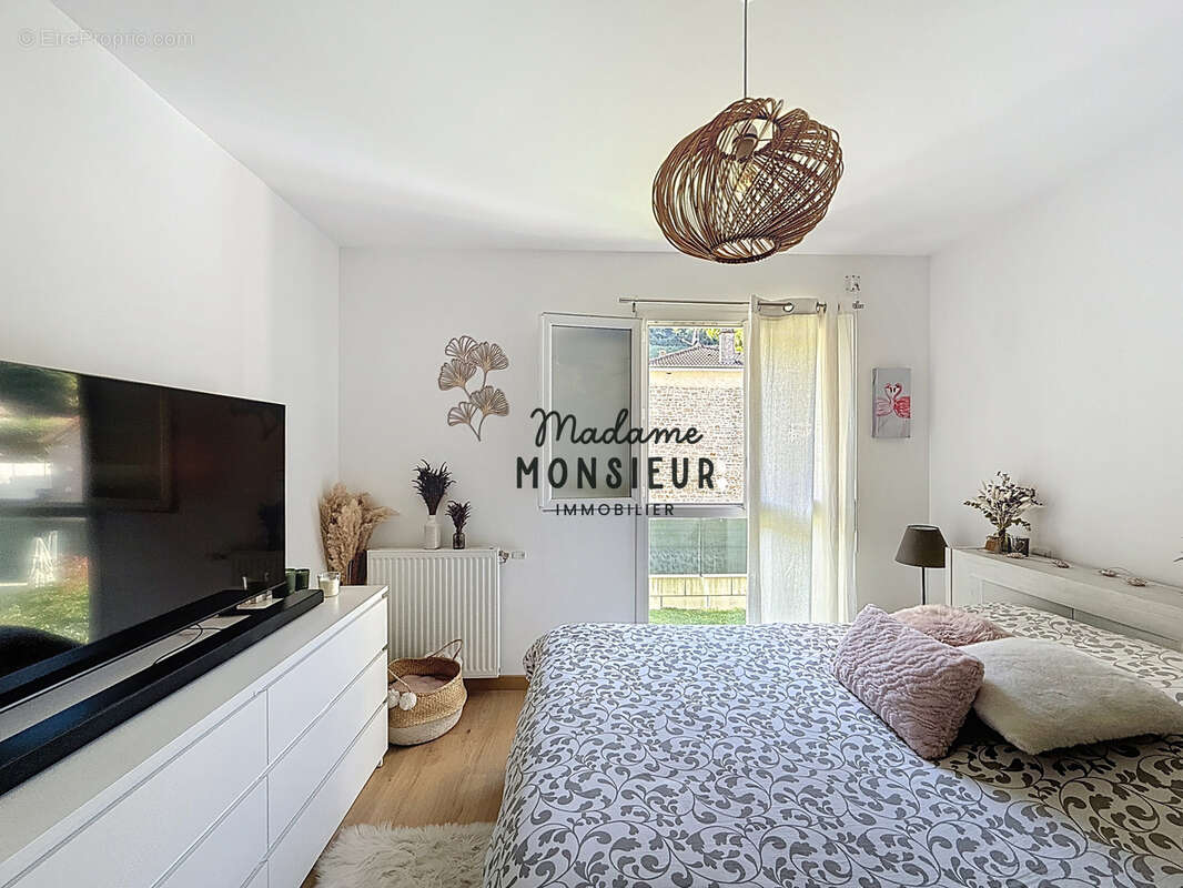 Appartement à BOURGOIN-JALLIEU