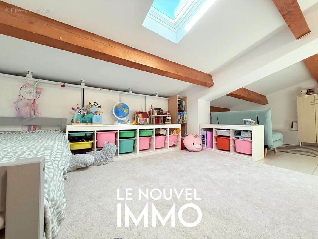 Maison à PELISSANNE