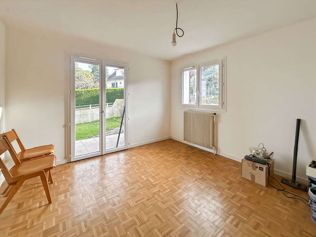 Maison à VILLEBON-SUR-YVETTE