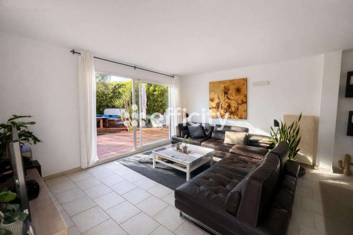 Maison à BAILLARGUES
