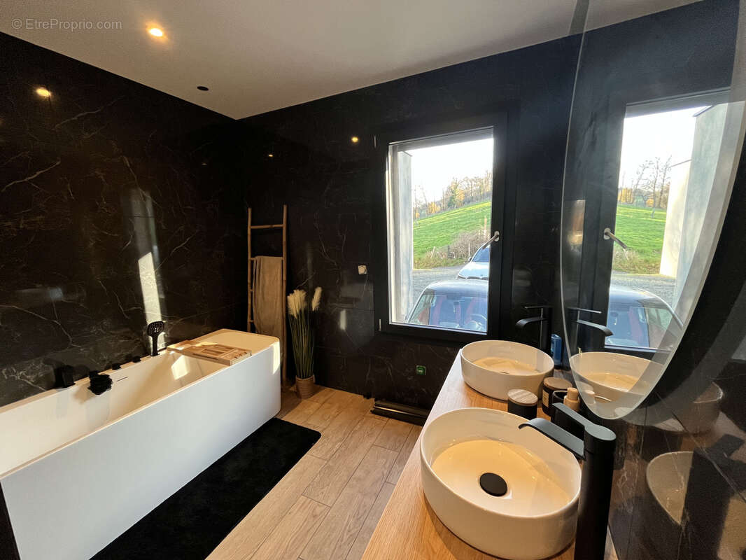 Maison à SAINT-CHAMOND