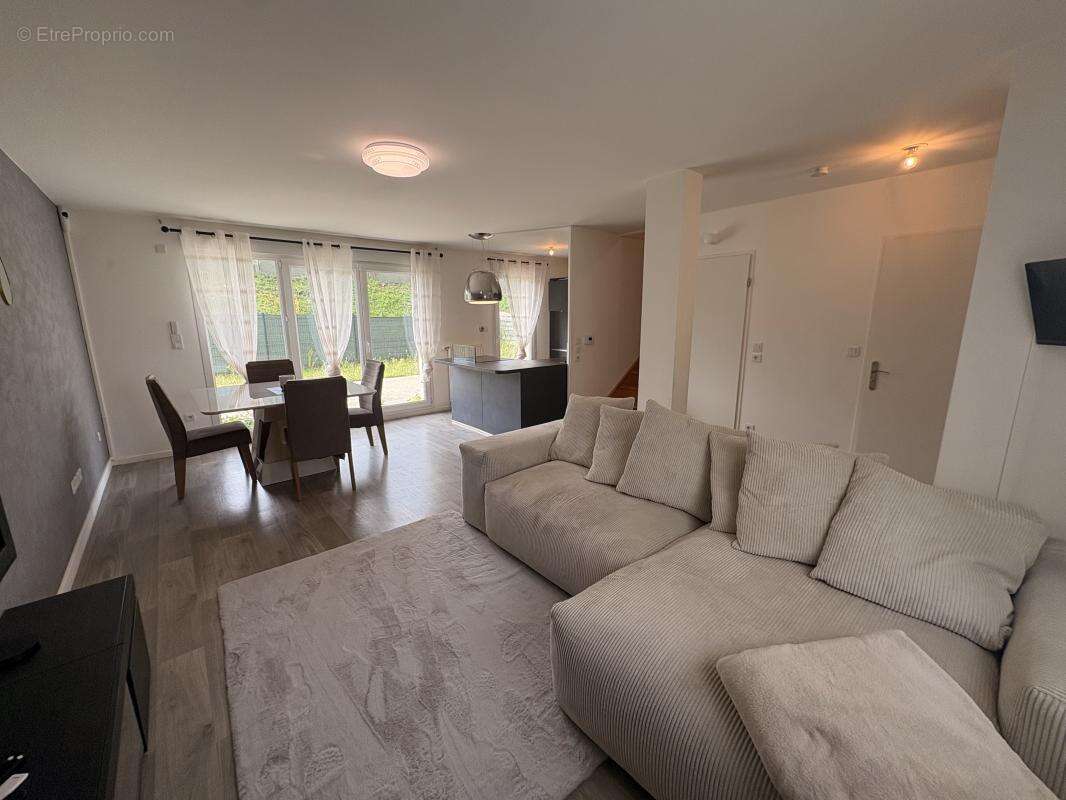 A vendre maison recente t6 - photo 3