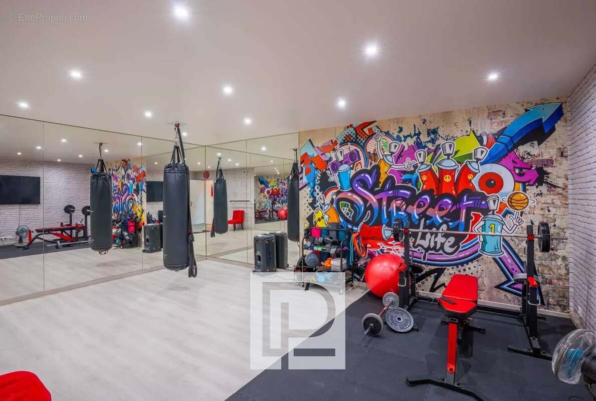 Maison à MANDELIEU-LA-NAPOULE