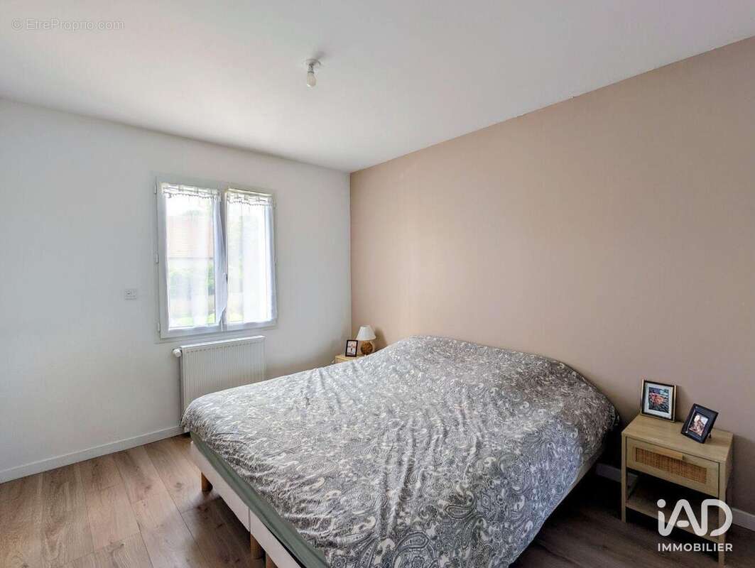 Photo 6 - Maison à LA NEUVILLE-GARNIER