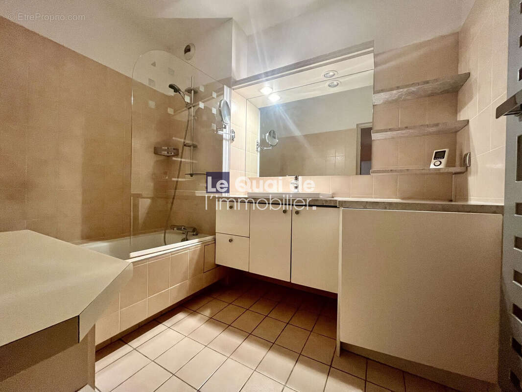 Appartement à SAINT-EGREVE