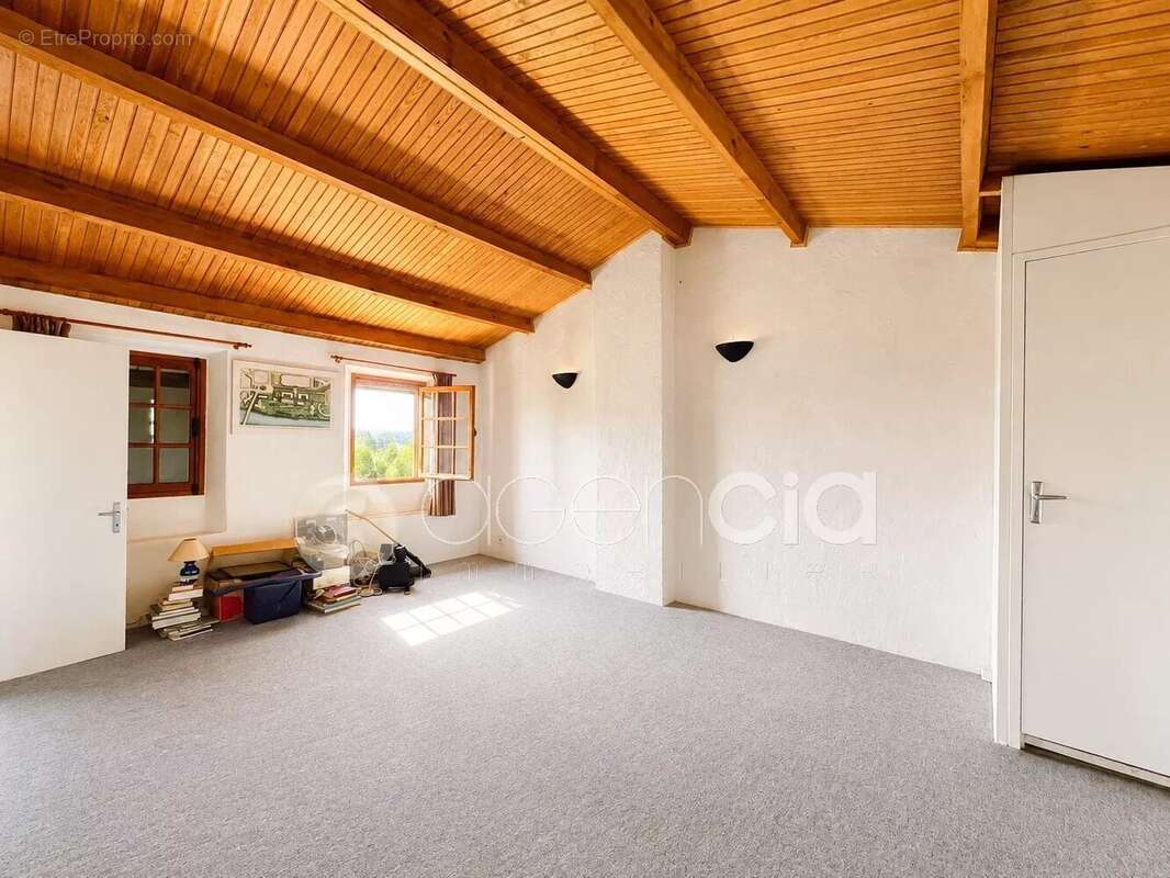 Plan de grasse  maison type mas provencal  232 m2 - photo 18