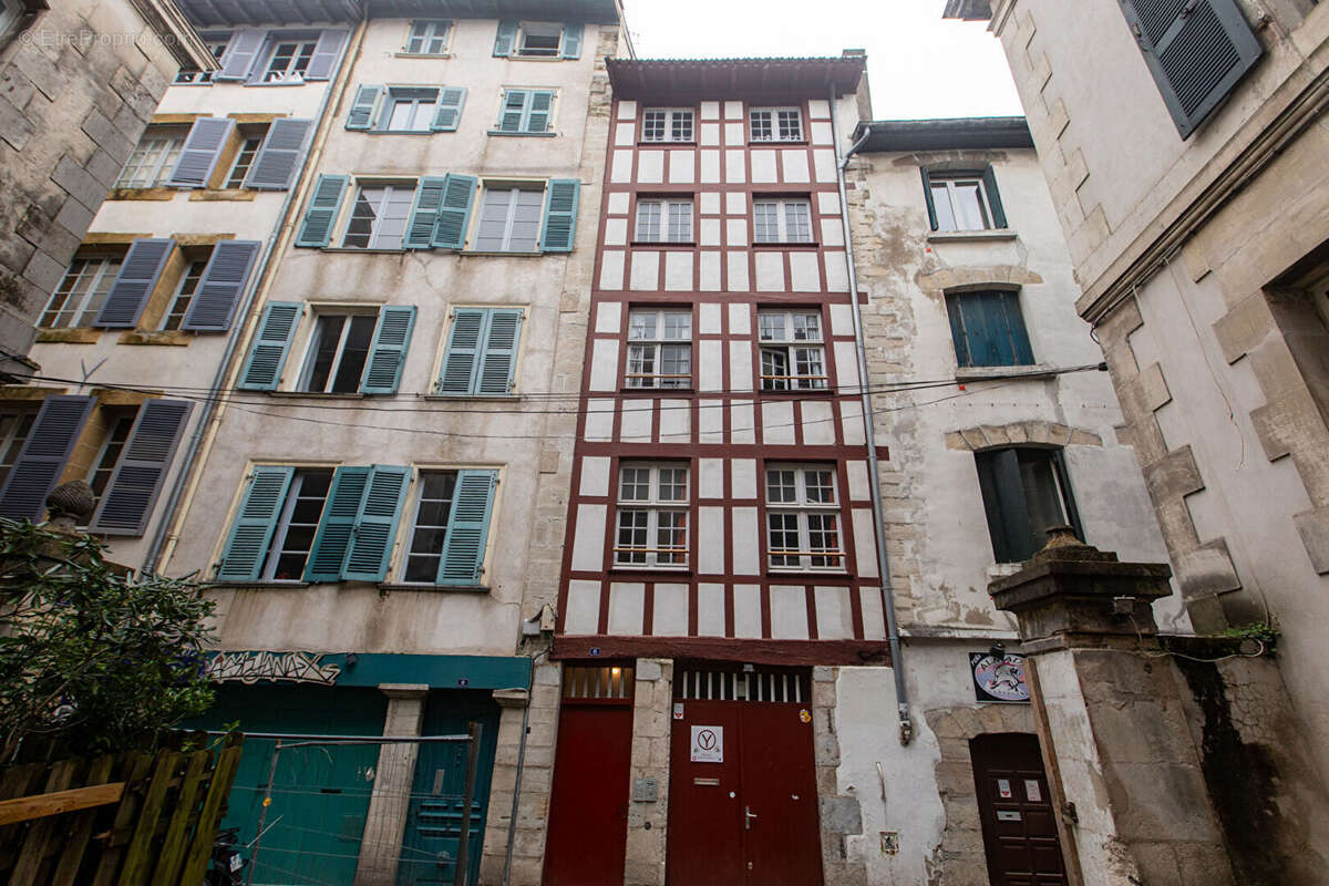 Appartement à BAYONNE