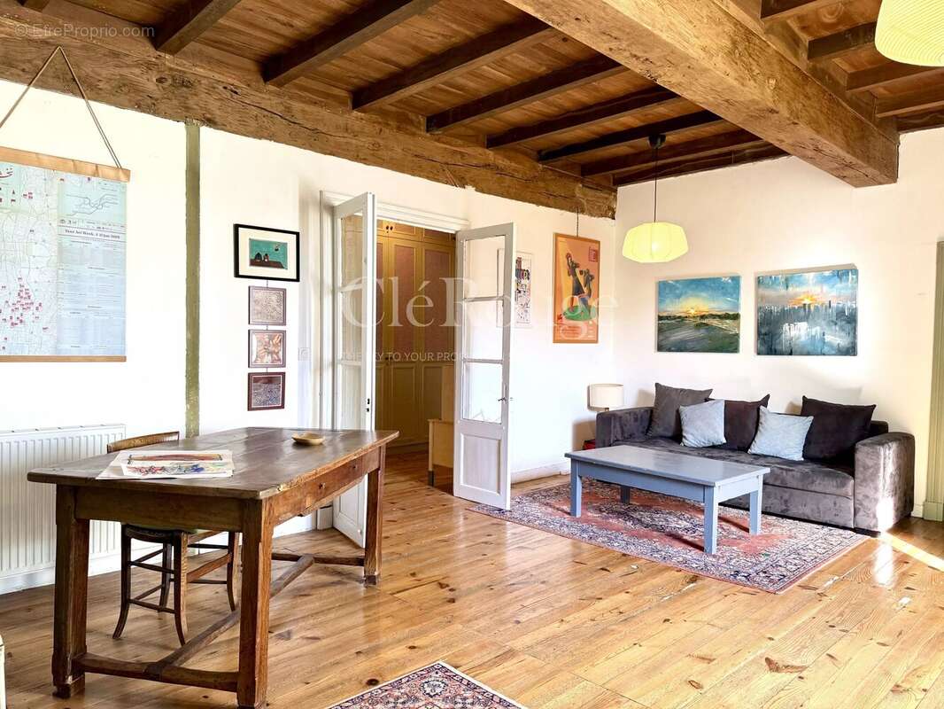 Maison à MONSEGUR