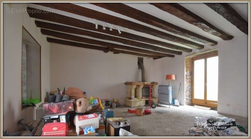 Maison à IVOY-LE-PRE