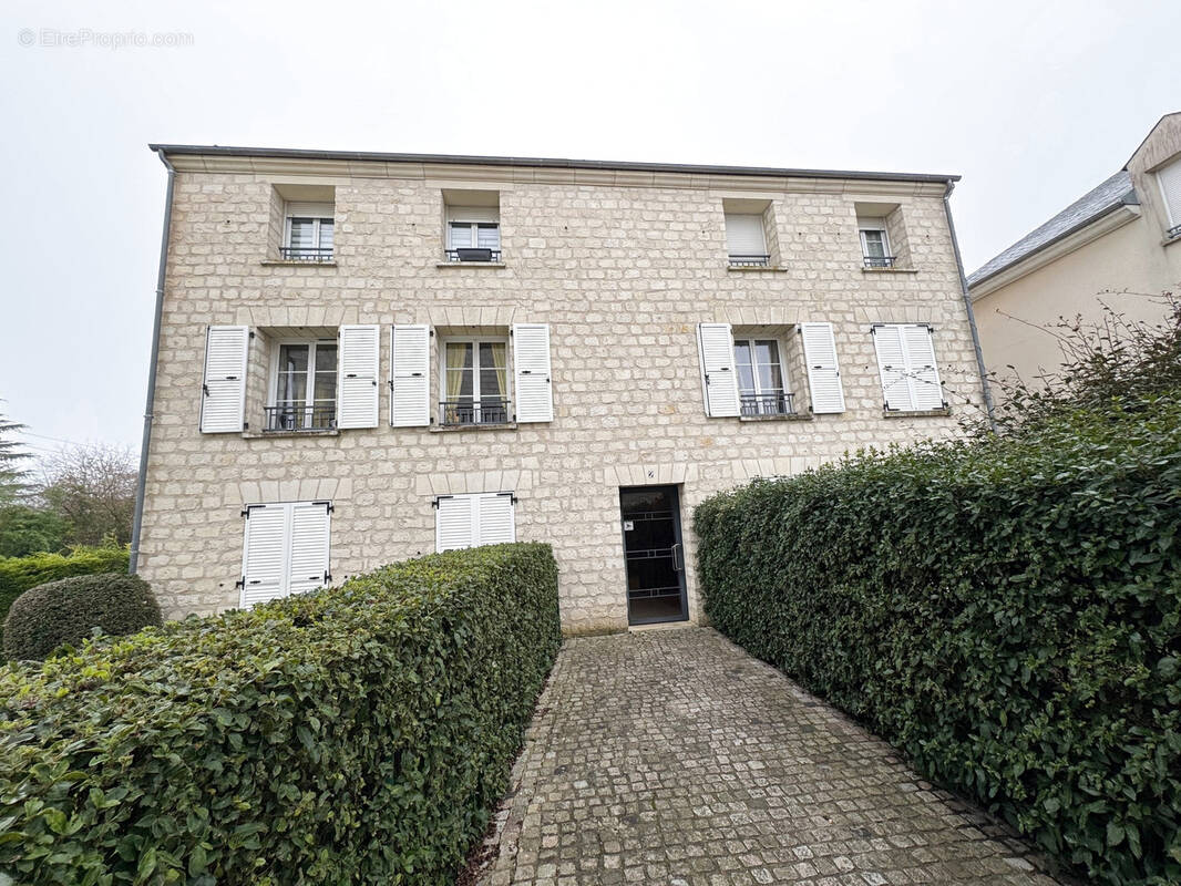 Appartement à VEMARS