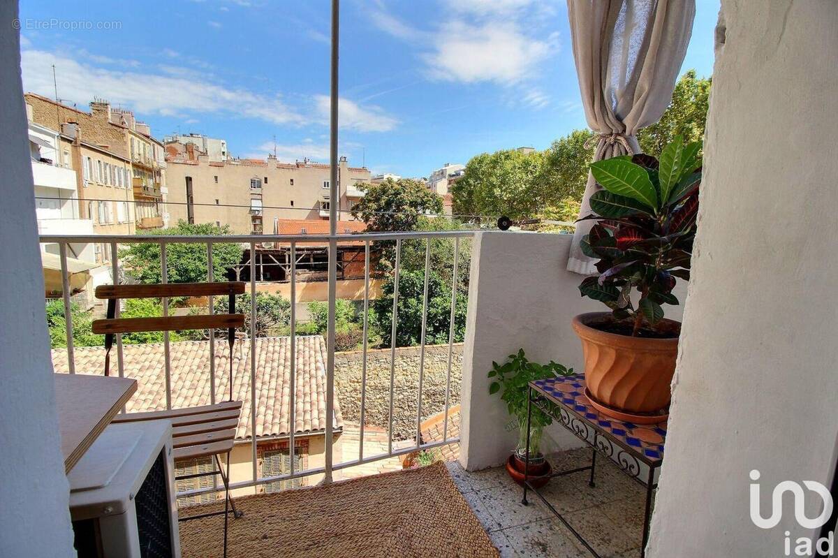 Photo 1 - Appartement à MARSEILLE-7E