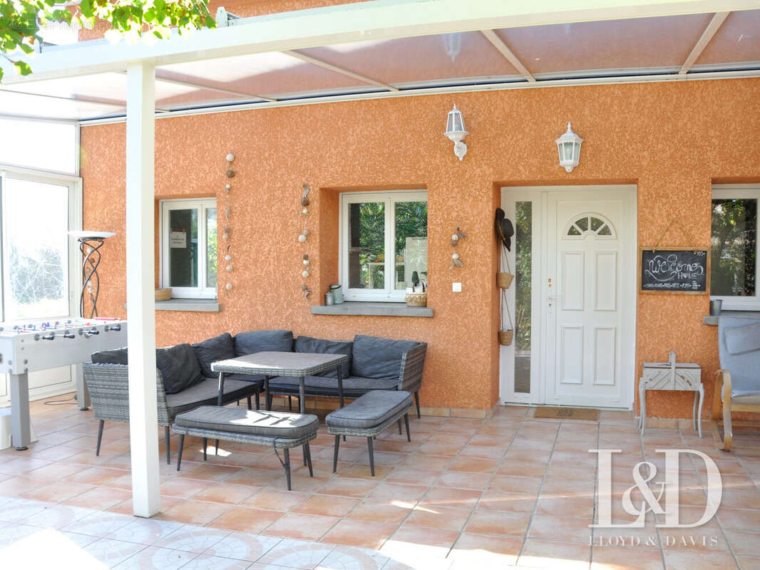 Maison à BUZET-SUR-TARN