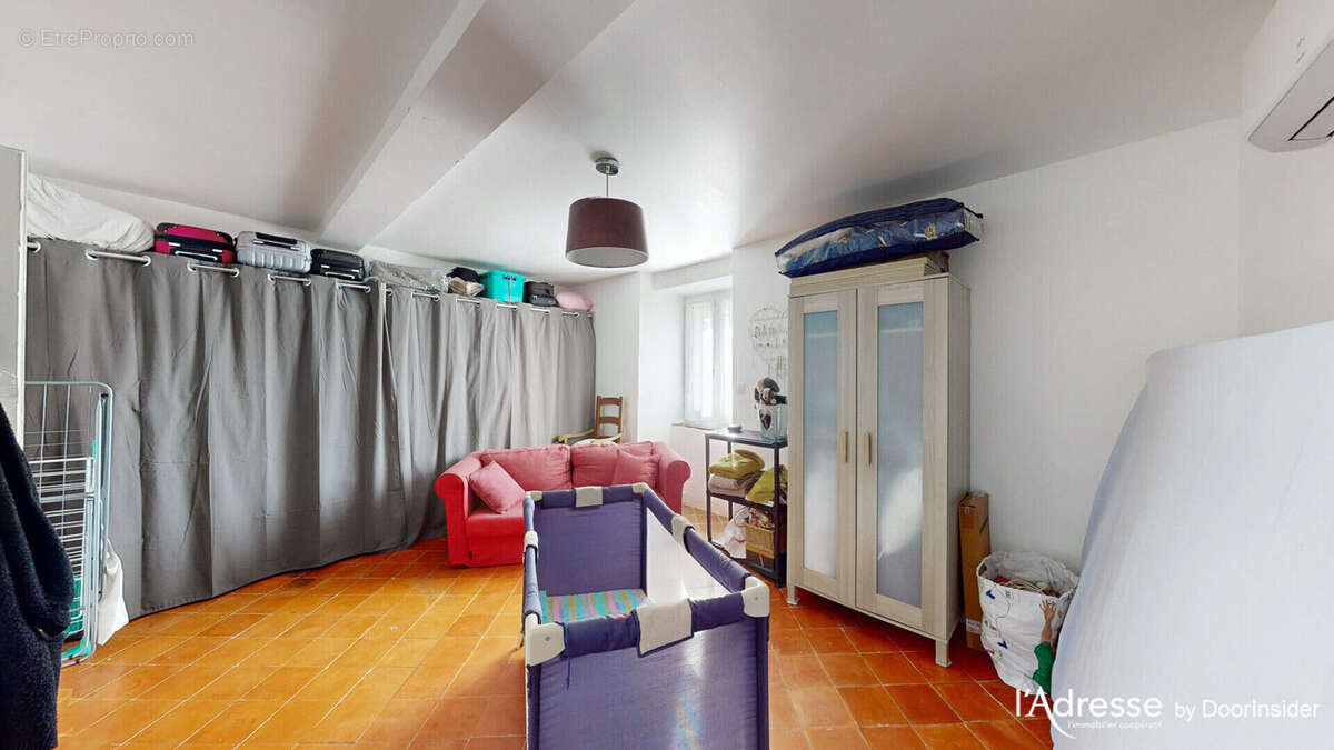 Maison à POMAS