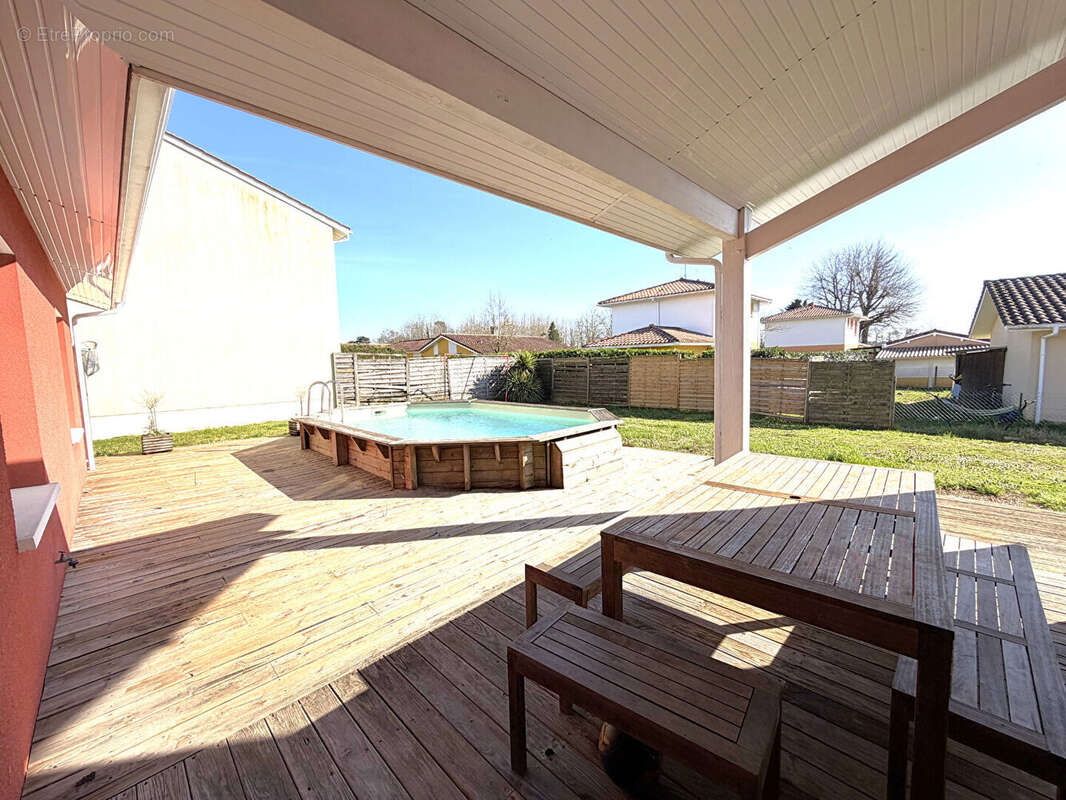 Maison T4 de plain-pied lumineuse avec piscine hors sol  à Saint Geours De Maremne - photo 2
