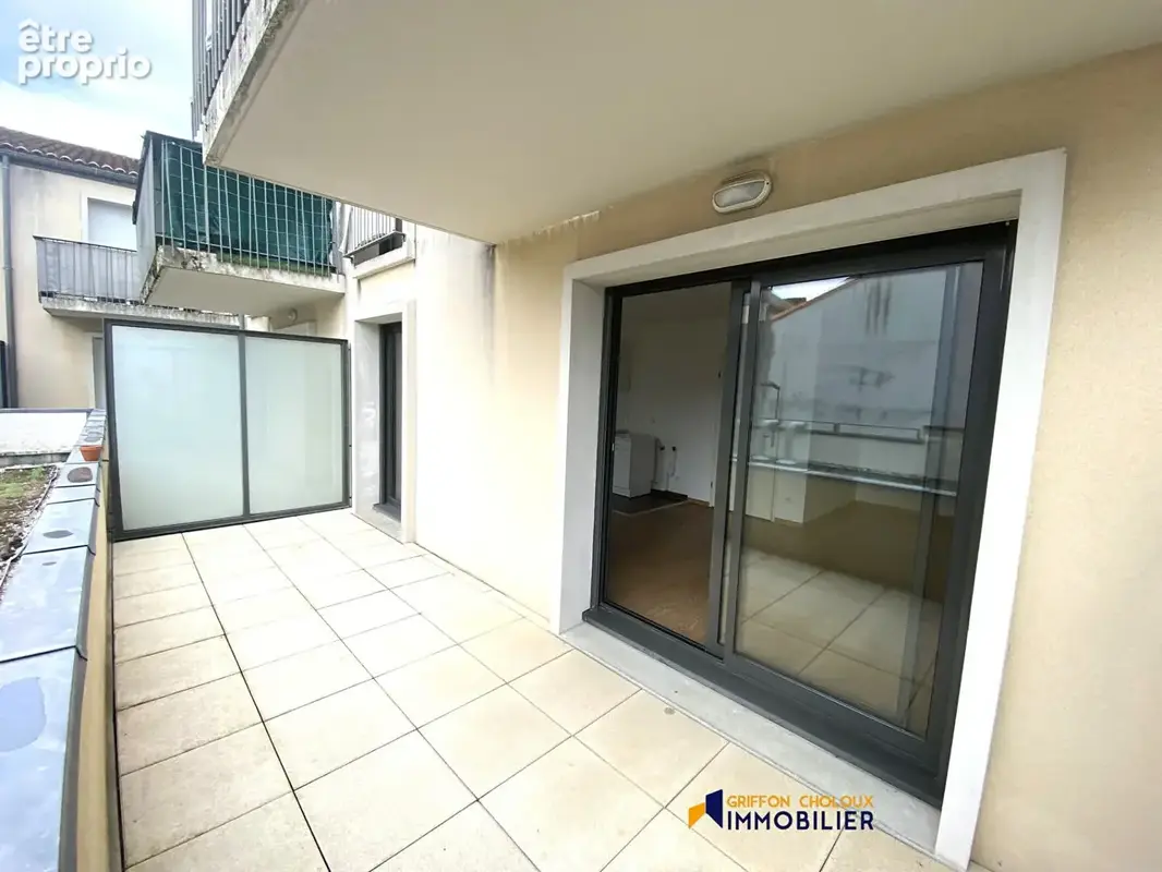 Appartement Cholet centre ville avec terrasse et place de parking - photo 7