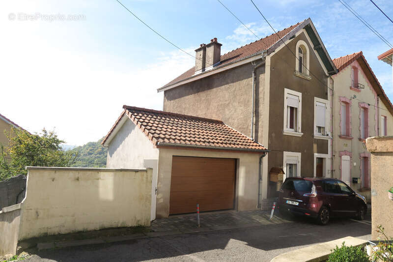 Maison à MONT-SAINT-MARTIN