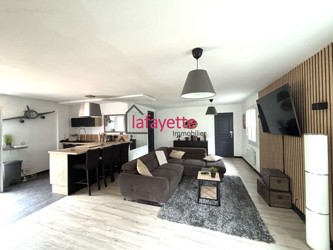 Maison à VATTETOT-SOUS-BEAUMONT