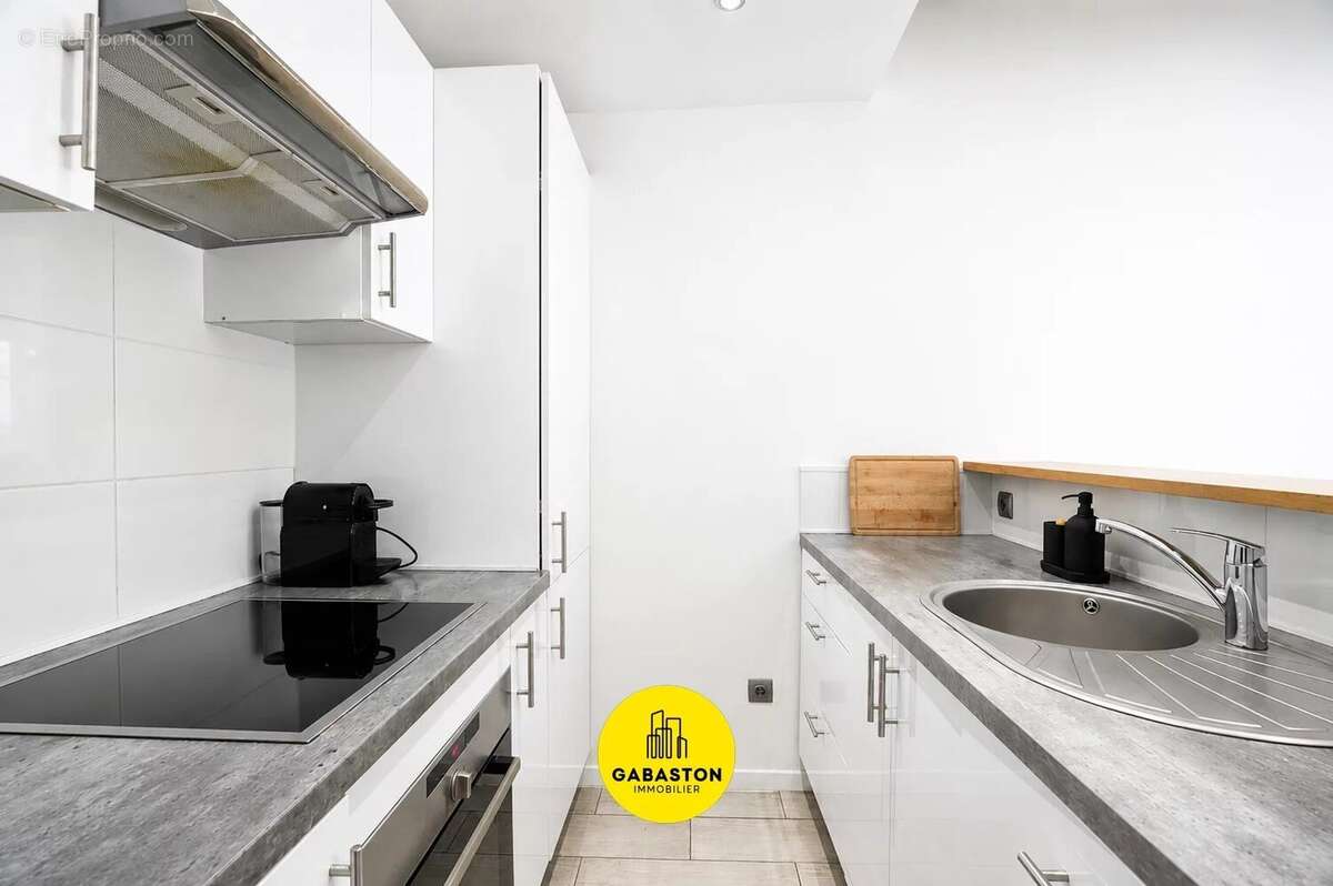 Appartement à MARSEILLE-8E