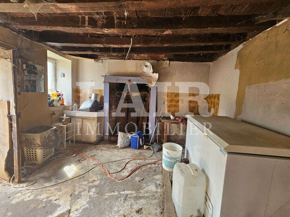 Maison en pierre à rénover - P13957 - photo 3