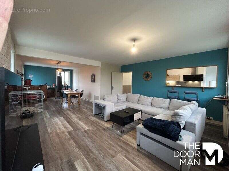 Appartement à SAINT-DOULCHARD