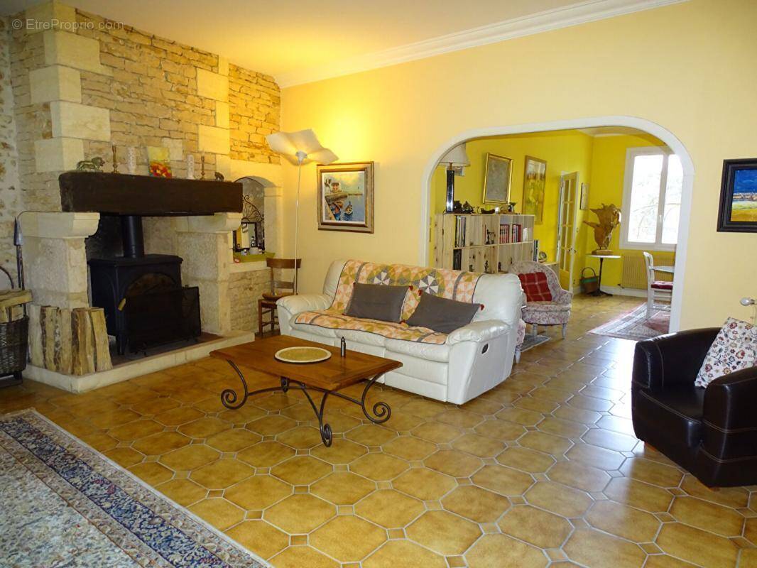 Maison à MONTIGNAC
