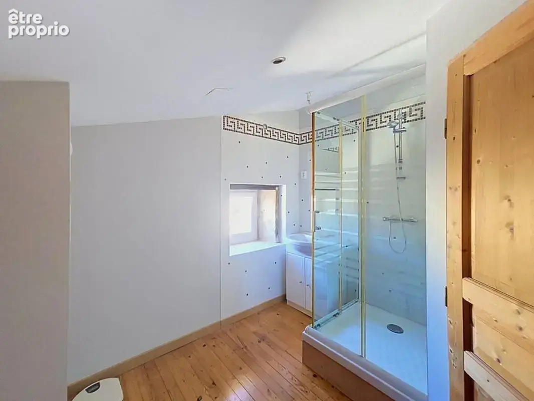Maison 9 pièces 310 m² à vendre à Surin (79220) - photo 17