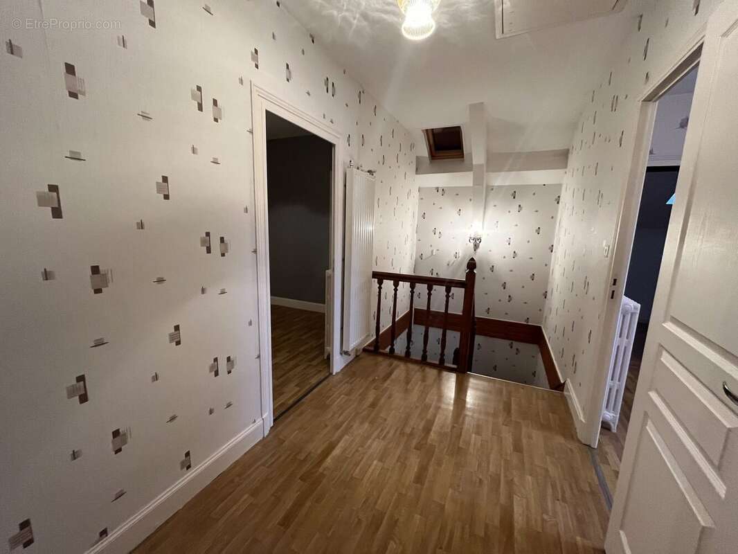 Maison 123 m² à Montlucon  - photo 8