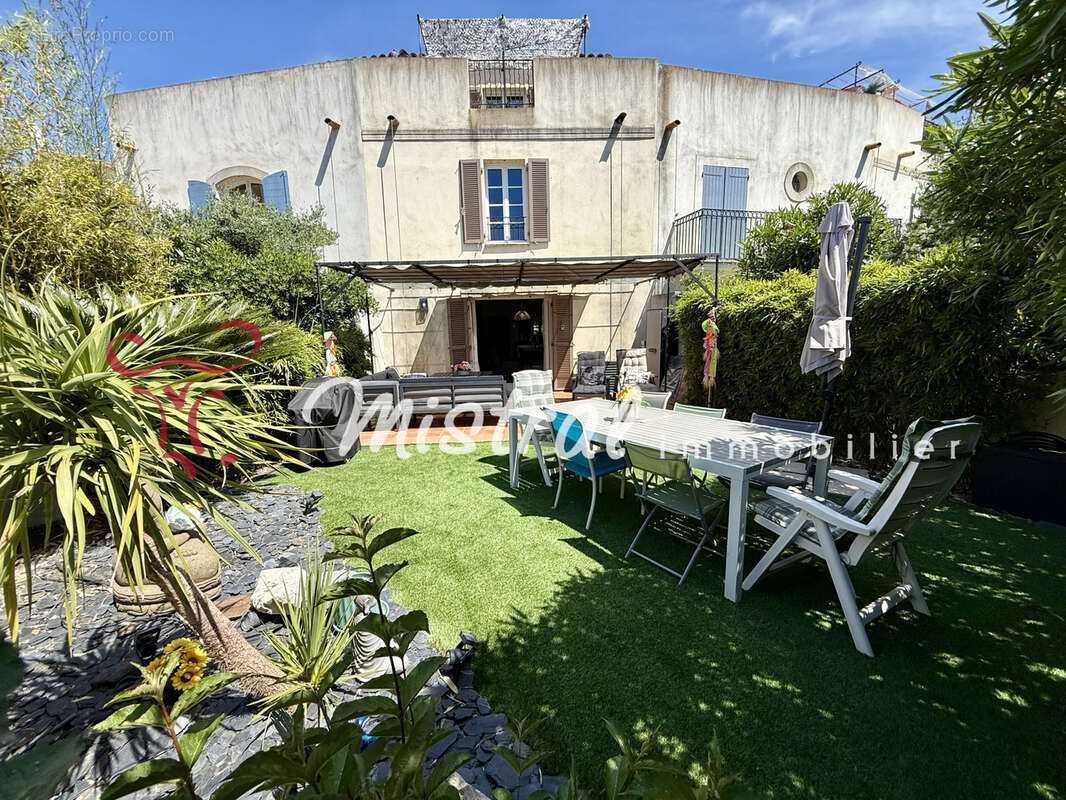Maison à AIGUES-MORTES