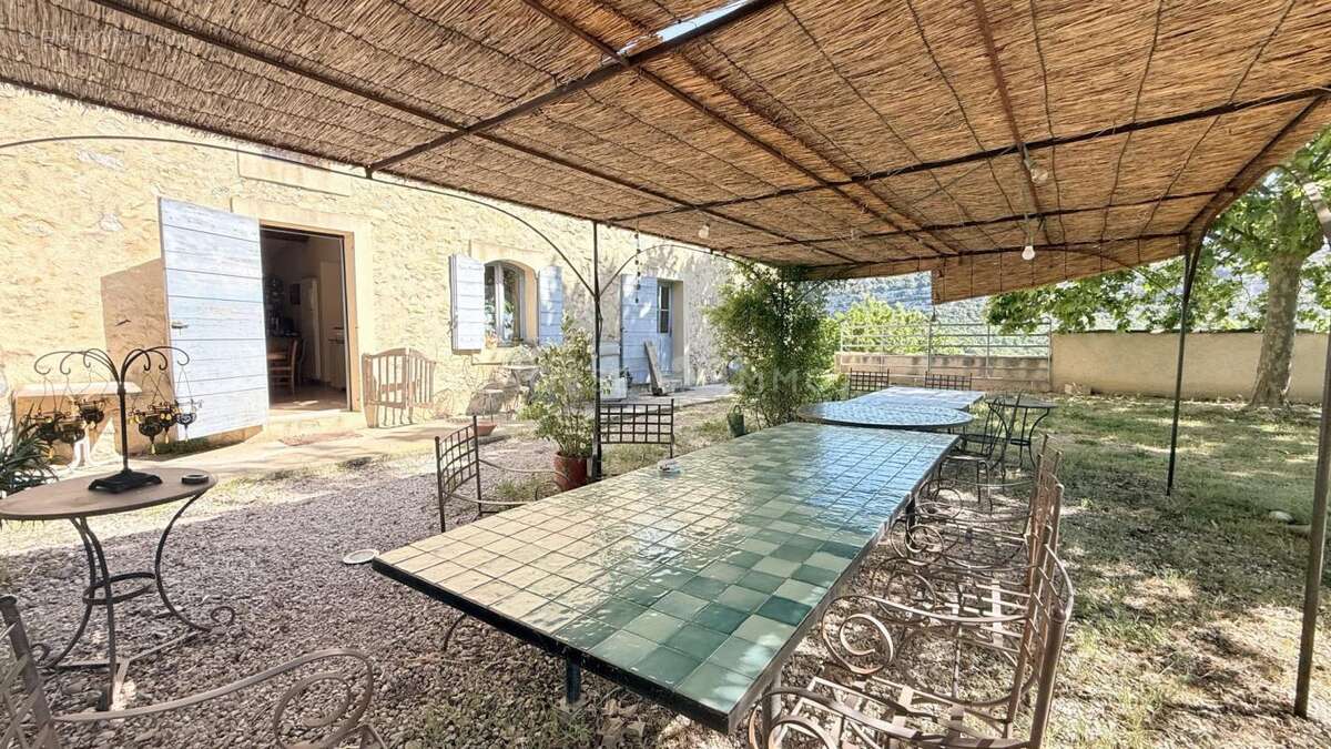 Maison à GREOUX-LES-BAINS