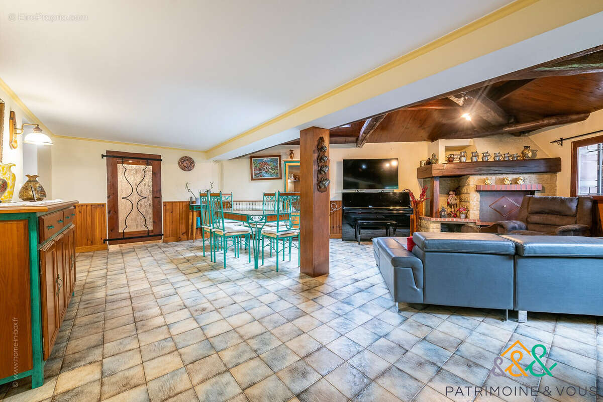 De plain pied - Maison à VILLIERS-SUR-MARNE