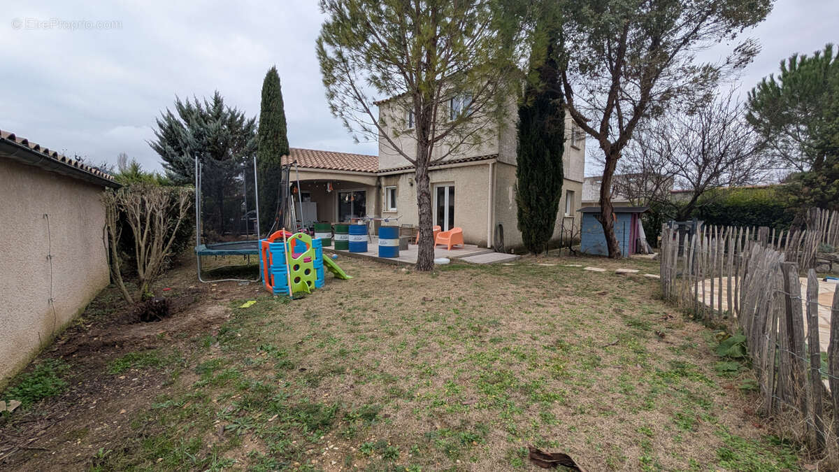 Maison à SAINT-MARTIN-DE-LONDRES