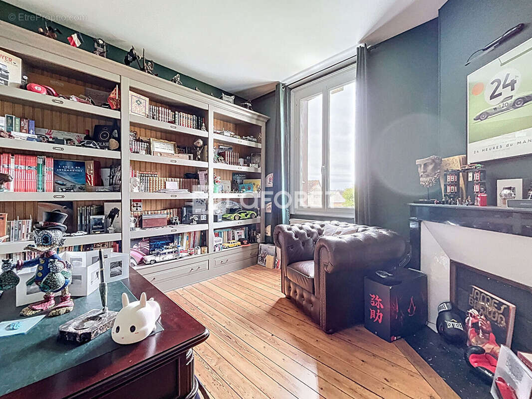 Maison à VILLERS-SUR-LE-ROULE