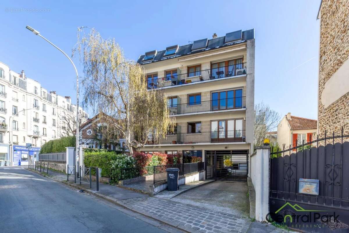 Appartement à LE PERREUX-SUR-MARNE