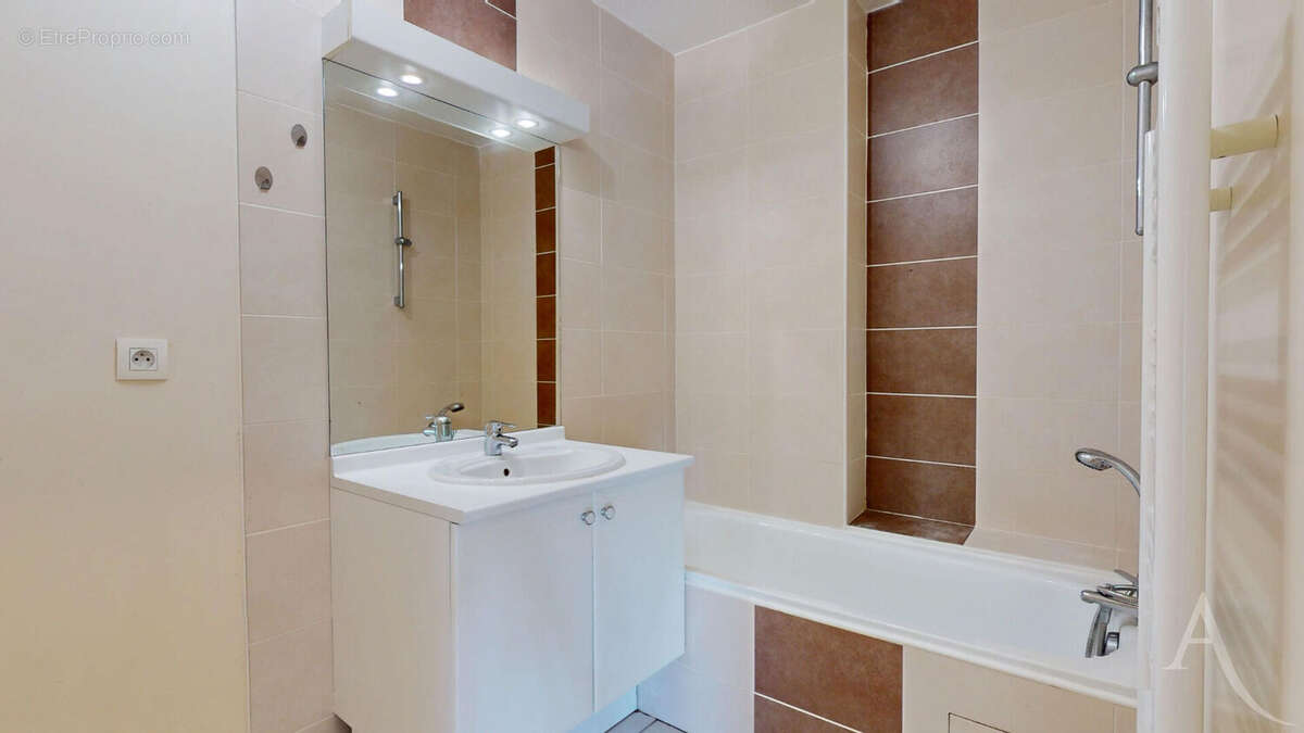 Appartement Grenoble 2 pièce(s) 53.49 m2 - photo 6