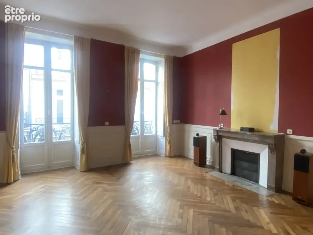 Centre ville -  bel appartement t5 - photo 2