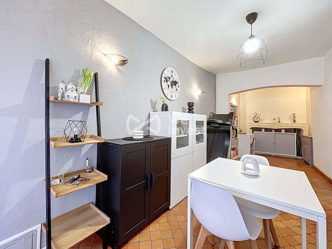 Maison 154 m² à Vic-Le-Comte  - photo 5