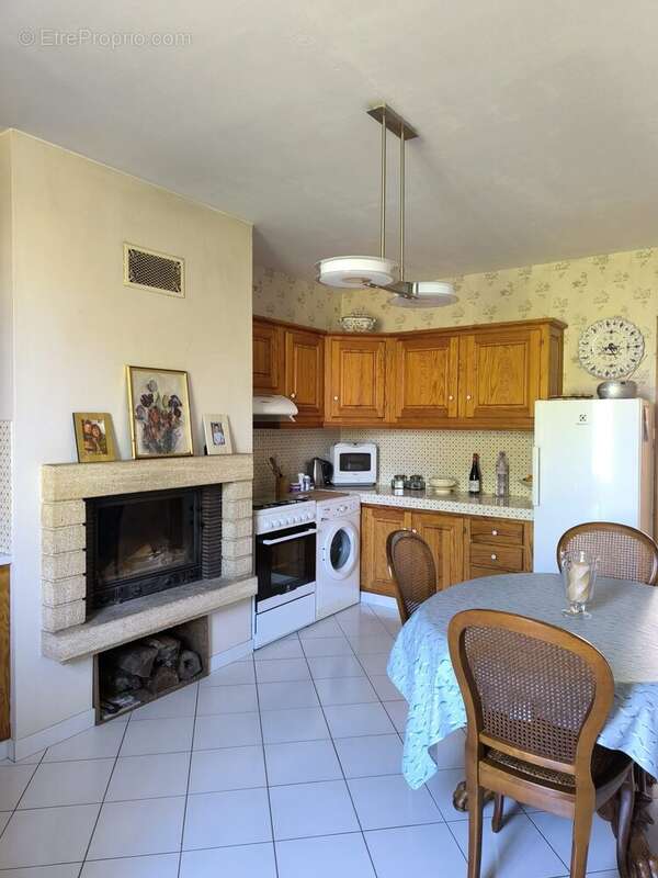 Maison à SAUZE-VAUSSAIS