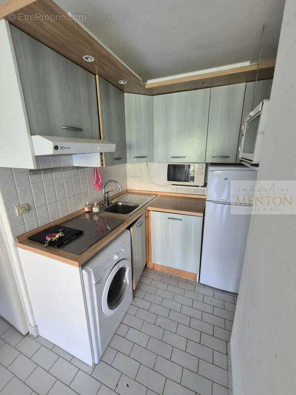 Appartement à ROQUEBRUNE-CAP-MARTIN
