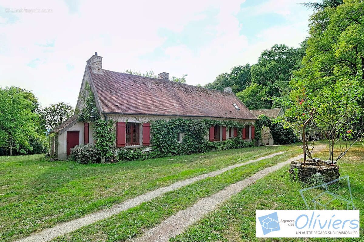 Maison à SAINT-FORGET