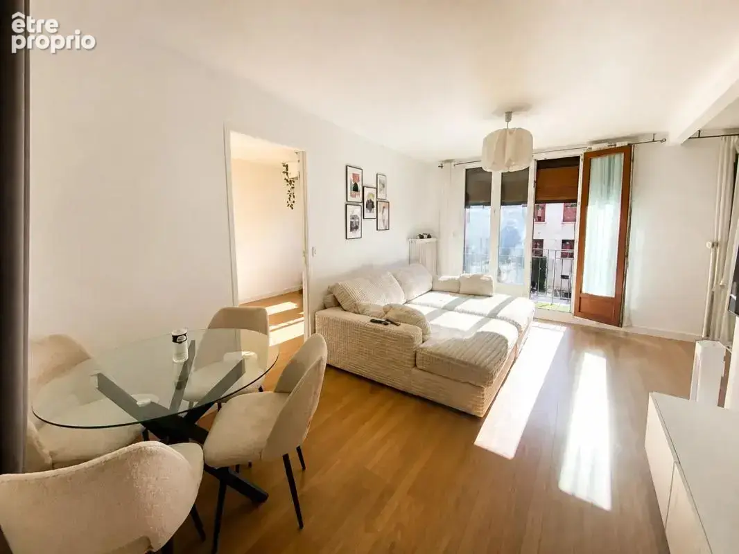 Appartement de 3 pièces de 73 m² à Le Thillay - photo 2