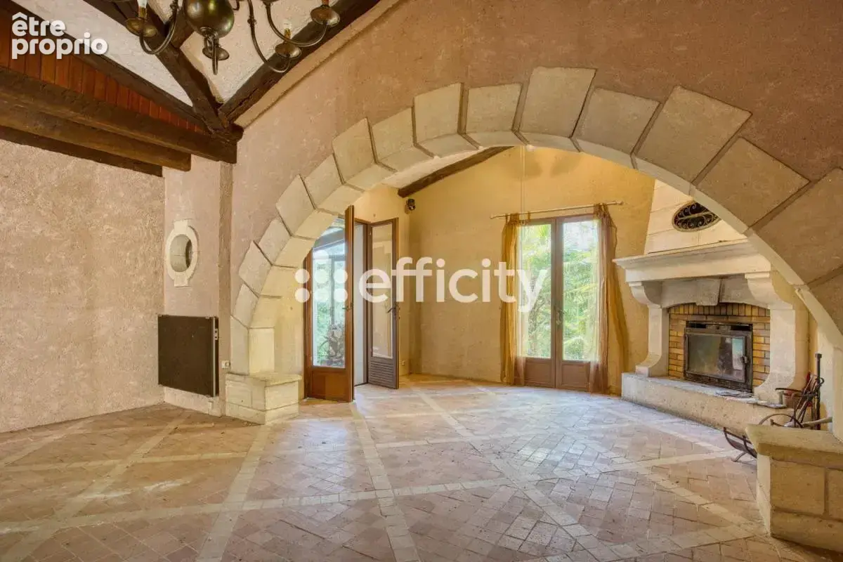 Maison 7 pièces 200 m² à vendre à Notre-Dame-De-Sanilhac (24660) - photo 7