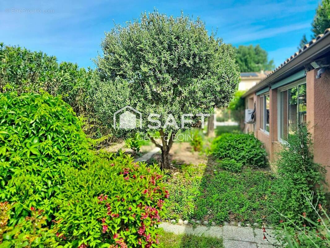 Photo 1 - Maison à VINON-SUR-VERDON