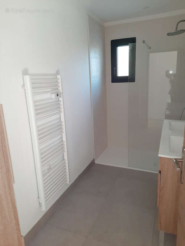 Maison à CUXAC-D&#039;AUDE