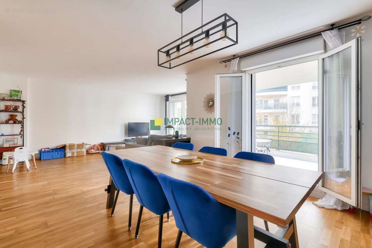 Appartement à COLOMBES
