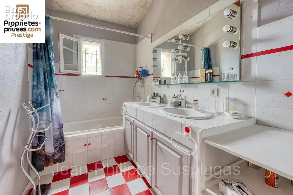 Villa La Cadiere d'Azur 6 pièce(s) 150 m2 - photo 12
