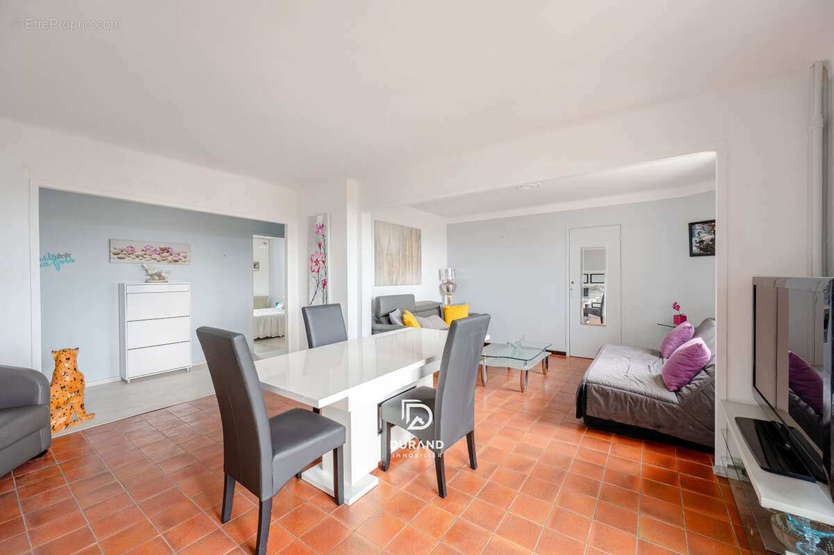 Appartement à MARSEILLE-10E